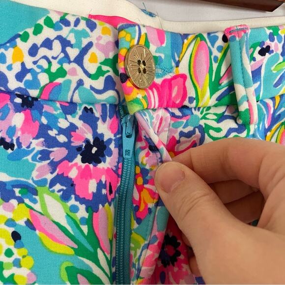 Lilly Pulitzer | Bright Colorful Floral Print Pants Stretchy Rayon Blend 6 - Picture 3 of 9